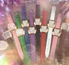 Femmes populaires carré romain petit cadran montres 32mm toute l'horloge du crime batterie à quartz ceinture en cuir véritable verre renforcé minéral montres-bracelets de mode simples