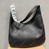 Läder axelväskor lyxdesigner totes väska stor kapacitet underarm handväskor kvinnor handväska mode pochette casual shopping plånbok mjuk läder handväska konstverk