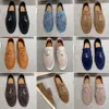 Lüks Erkek Günlük Ayakkabı Loafer'lar En İyi Tasarımcı İngiliz Tarzı Klasik Rahat Süet Siyah Tek Ayak Üzengi Deri Daireler Lüks İş Resmi Sürüş Ayakkabısı