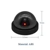 Telecamere IP Creative Black Plastic Dome CCTV Telecamera fittizia LED lampeggiante Telecamera finta Alimentazione tramite batteria AA Sistema di sicurezza di sorveglianza7122624