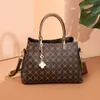 HBP Classic Ladies Totes v￤skor Designer Kvinnor Handv￤skor L￤derv￤skor Solid Color Handv￤ska kvinnliga pl￥nb￶cker Luxur Womens axelv￤ska Brand Bag Fashion 8653