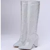 2022 Новый стиль леди женщины кожаные коленные ботинки Spike High Helels модные грабежи носки для пинеток повседневные туфли для вечеринок каблуки Алмазные дети Дыхая размер 34-43