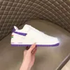 Scarpe firmate di lusso di alta qualità sneakers casual Pelle di vitello traspirante con suola in gomma impreziosita da fiori molto bella asdasdawsdawsdasdawd