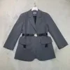 トップレディーススーツコート早春デザイナージャケットファッション逆三角形の文字トップミディアムとロングスーツナイロンジャケットサイズS-L