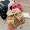 Детские девочки рюкзаки модельер -дизайнер маленькие школьные сумки с письмами Детские мини -сумки повседневные портативные аксессуары для мессенджера сумки детские сумочки 18 см/17 см.