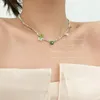 Halsband Sommer grün schöne Gänseblümchen Blumen bunte Perlen Charm Statement kurze Kragen Halskette für Frauen Urlaub Schmuck