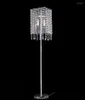 フロアランプリビングルームのためのモダンなLEDクリスタルランプイタリアデザイン照明ランバダーE14ショップケーススタンド照明器具