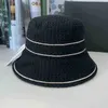 Cloches kvinnor designer cap hink bonnet beanie hattar m￶ssor f￶r herr hatt kvinnans designers hinkar casquette unisex bokst￤ver visorer c m￤n m￶ssor hattar