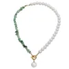 Choker Half and Pearl Beaded Natural Stone Chain Round Ball Toggle Necklace를위한 비대칭 보석 도매
