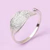 Bangle Simple Design Silver Color Leaf Charm Women Imitation Plant Justerbara armband Party Wedding Jewelry B220