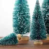 Decorazioni natalizie 12 pezzi Mini alberi di sisal Ornamento Neve gelata Piccolo albero di pino posizionato sul desktop Anno Ornamenti per feste di Natale