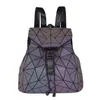 女性用バッグ明るいバックパックカラフルな幾何学的ダイヤモンドチェーンバッグ財布