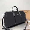 Duffel Bags Designer Gym Luggage Luxurys Handbag High Capacity Leather Crossbody Bags Unisex Yoga Sports travel handbags 221029
