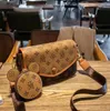 Womens 2023 New High-grade Shoulder Ins Crossbody Change Packet Fashionable Stylish Printed Small Square Bag