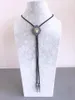 Papillon in stile vintage Western 3D Deer Wedding Bolo Tie Neck Collana in pelle Cravatta Disponibile anche negli Stati Uniti