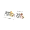 Womens Luxury Jewellerylvs의 Charm Stud Earrings Designer CCIS 단색 중공 4 개의 잎 꽃 밴드 다이아몬드 비대칭 귀걸이 라운드 브랜드