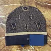 Bonnet / cr￢ne de cr￢ne de mode hommes medies lettre designer chapeau en tricot de cr￢ne en tricot