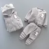 Set di abbigliamento Vestiti per bambini 0-4 anni inverno più vestito caldo spesso in velluto ragazzo e ragazza cartone animato abbigliamento carino maglione con cappuccio set da 3 pezzi 221103