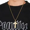 Colliers pendentifs en gros 5pcs / lot hommes en acier inoxydable croix collier mode bijoux chrétiens thème catholique Parton fête des pères cadeau