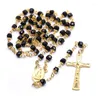 Hänge halsband diyalo katolsk guldfärg Crucifix Jesus Cross Halsband Black Crystal Rosary Pärlor Kedja Kvinnor Män smycken gåva