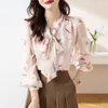 Camicette da donna 2022 Camicia da donna con scollo a V rosa chiaro autunno manica lunga in chiffon floreale