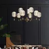 Lâmpadas pendentes Luster Sala de estar pendurada Lâmpada de teto Nórdico Lustres de vidro LED de jantar leve para o restaurante Restaurante Chandelier