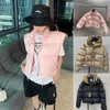 Chaqueta de plumón clásica para mujer, parkas cortas de algodón térmico con plumas cálidas, abrigo desmontable de marca de diseñador, prendas de vestir de invierno