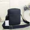 Cross Body Men Business Crossbody Bag Women Messenger Bags School Waterproof Fashion Man Casual Travel Leisure BagsCross