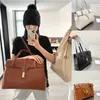 Totes the Tote Messenger Дизайнерские сумки Брендовые женские сумки для подмышек Пригородные сумки для покупок большой вместимости Кожаный портативный кошелек на плечо 220816