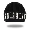 Nowy dzianinowy kapelusz męski Outdoor Keep Warm Beanie Hats List Kobiet Jacquard wełniany rękawa jesienna i zimowa koreański styl