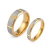 Pierścionki ślubne Dubai Rosja w stylu szczotkowanym zespołem dla mężczyzn i kobiet sojuszu złota Pierścień biżuterii ze stali nierdzewnej