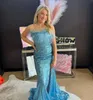 Feather Pageant Dress 2023 Mittade paljetter Lady Formal Event Party Gown Axless Hoco Club Night Homecoming Gala Nye Winter Court Prom Dance High Side Split Red Black