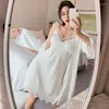 Vêtements de nuit pour femmes Lisacmvpnel avec soutien-gorge Sexy Robe en soie de glace ensemble dentelle princesse vent chemise de nuit vêtements de maison