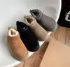 2022 Новое прибытие Зимнее Ultra Mini Platform Designer Designer Angle Snow Fur Boot Brown Australia Теплые пинетки для женщины настоящая кожа