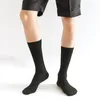 Chaussettes pour hommes, grande taille européenne, jambes longues, épais, respirant, coussin en coton, bottes de sport de plein air pour hommes 38-45