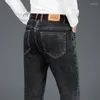 Мужские джинсы хороший бренд мужской бизнес классические лучшие брюки для модных модных модных брюк свободные джинсовые комбинезоны высококачественные брюки мужчины