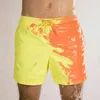Pantaloni da uomo Scolorimento dei tronchi che nuotano in caso di acqua e riscalda gli strilli da spiaggia a colori ad asciugatura degli uomini