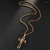 Colliers pendentifs en gros 5pcs / lot hommes en acier inoxydable croix collier mode bijoux chrétiens thème catholique Parton fête des pères cadeau