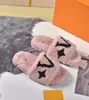 Designer Slippers Luxury Slide Designer Fashion Women Wool Sandals Warm Comfort Slippers Woman Slipper Shoes Autumn Winter Slides Scuffs Sandal Size