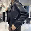 Skóra damska 2022 Spring Autumn Slim Brown Pu Płaszcz Wzór węża damskiego Nit Pasek zamek błyskawiczny Faux Motorcycle Full Jacket Streetwear