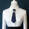 Bowbindingen Bowtie Heren en dames Koreaans wit shirt Wedding Business College Style Bank Uniform Tie Handmade accessoires Geschenk