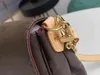 Tasarımcılar Bayan askılı çanta Moda lüks çanta erkek çantası erkek Omuz Bayan Tote çanta çanta crossbody sırt çantası