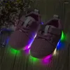 Chaussures de sport 2022 mode LED enfants tout-petits bébés garçons filles enfants baskets lumineuses s'allument