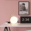 Bordslampor Moderna LED Glass Wood Candeeiro de Mesa Reading Lamp Luminaria för sovrums vardagsrumssäng