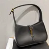 Bolsas luxuosas de design de designer LOULOU Bolsa de ombro feminina de couro preto com corrente de grande capacidade Bolsa mensageiro acolchoado Bolsa carteiras de compras R0426