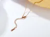 Anhänger Halsketten Frauen Mädchen Geschenke Rosa Kristall Taille Kubikzirkonia Halskette Fashion Style Edelstahl -Schlüsselbeutel Kette 18 Zoll Bling