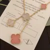 Luxury Four Leaf Clover Designer Pendant Necklaces 18k Gold Plated Pink And White Flower Five Charm Choker Collar For Women Wedding Jewelry With Box Party Gift