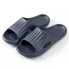 Chaussures de diapositives D11 Sneaker Sandals Sandals Trainer Slipper 36-45 Plats d'été Platage de sandale rouge noir blanc jaune extérieur pour hommes intérieurs
