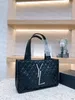 Nuovissima tote trapuntata Gaby Fashion Ringer borsa da donna tote sotto le ascelle Logo in metallo ad alta capacità marchio ufficiale di design di lusso originale