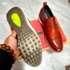 Дизайнер бренд мужская обувь заклекивает сапоги.